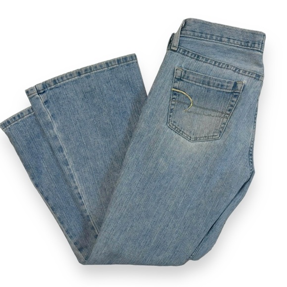 AMERICAN EAGLE 90s Hipster Flare Light Wash Jeans - Picture 7 of 7